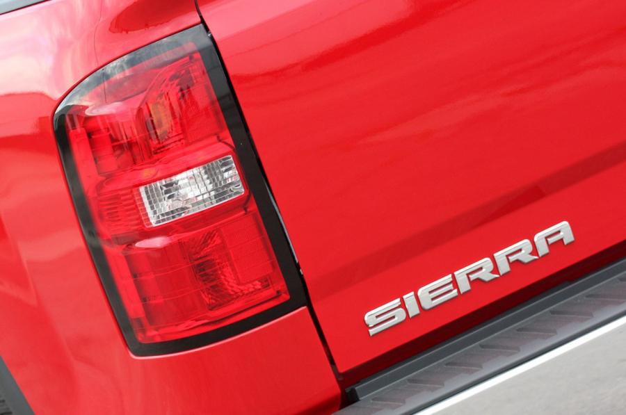  GMC Sierra SLT Crew Cab 2014 года  (фото 130 из 167)